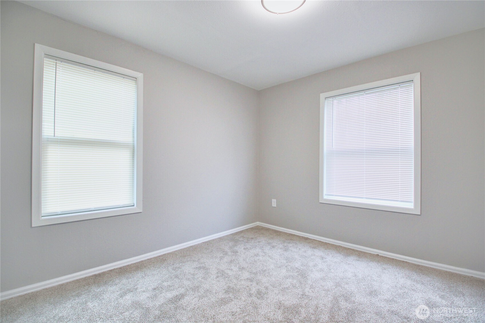 25077 Hoehn Road Sedro-Woolley, WA 98284 - Photo 18 of 37