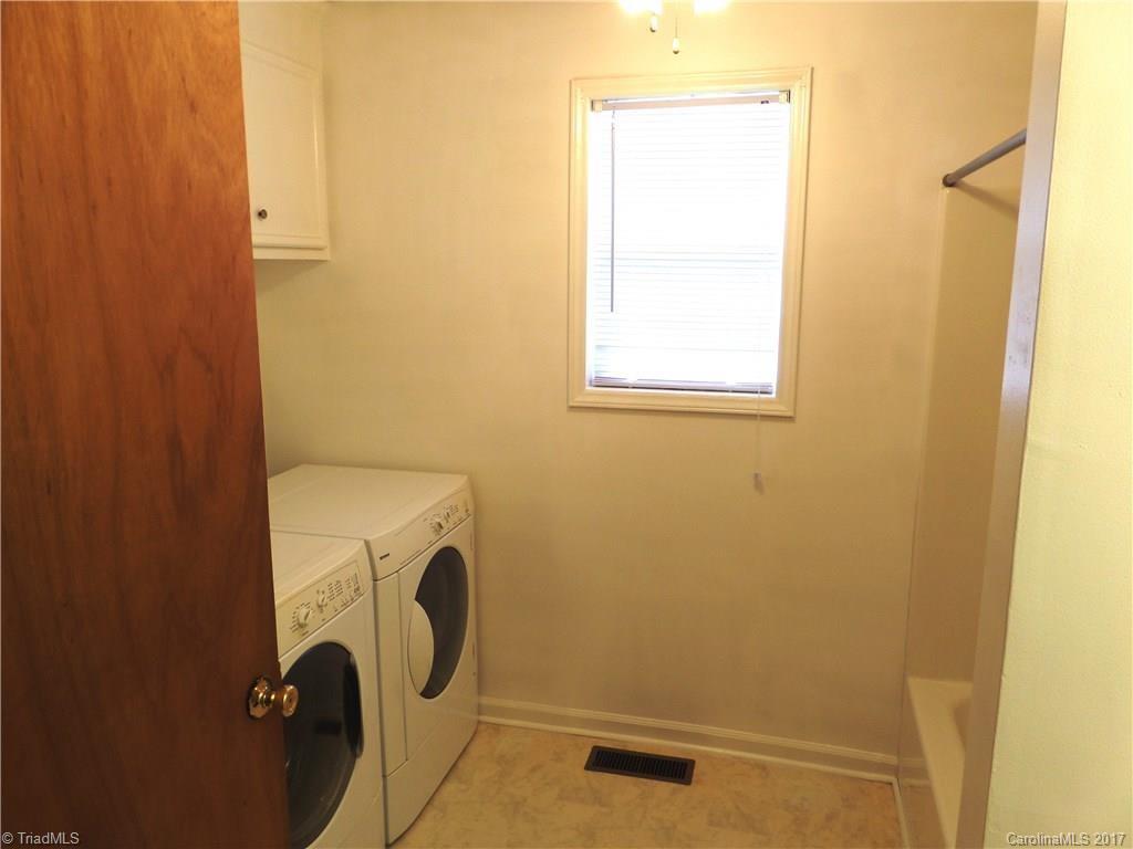 1042 Riverview Road Lexington, NC 27292 - Photo 17 of 23 Gallery Image 17