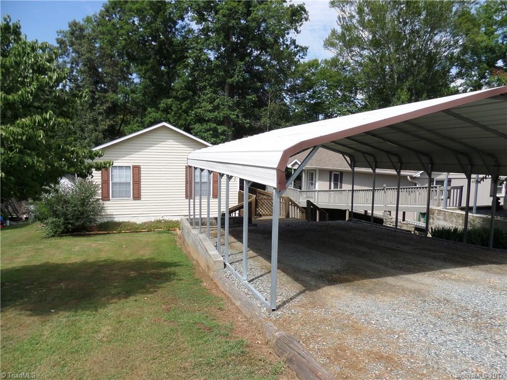 1042 Riverview Road Lexington, NC 27292 - Photo 5 of 23 Gallery Image 5
