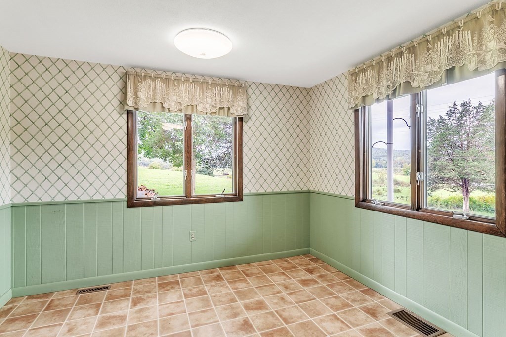 205 Dunhamtown Palmer Road Brimfield, MA 01010 - Photo 9 of 28 Gallery Image 9