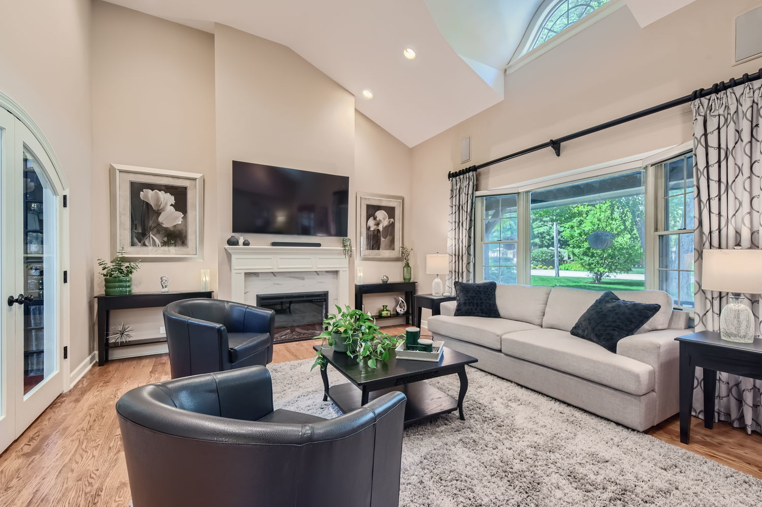 415 Lombard Road Itasca, IL 60143 - Photo 8 of 42 Gallery Image 8