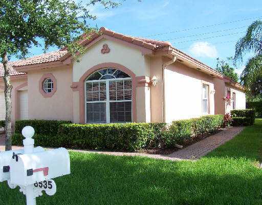 8541 Vía Serena Boca Raton, FL 33433 - Photo 1 of 12 Primary Photo