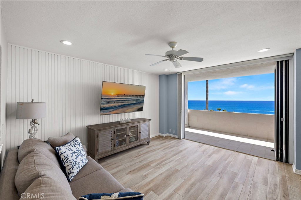420 Monterey Lane, Unit R17 San Clemente, CA 92672 - Photo 3 of 63