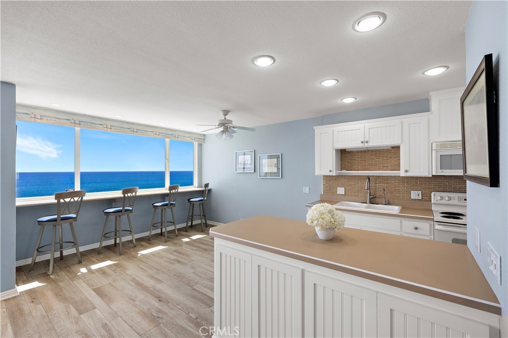 420 Monterey Lane, Unit R17 San Clemente, CA 92672 - Photo 8 of 63