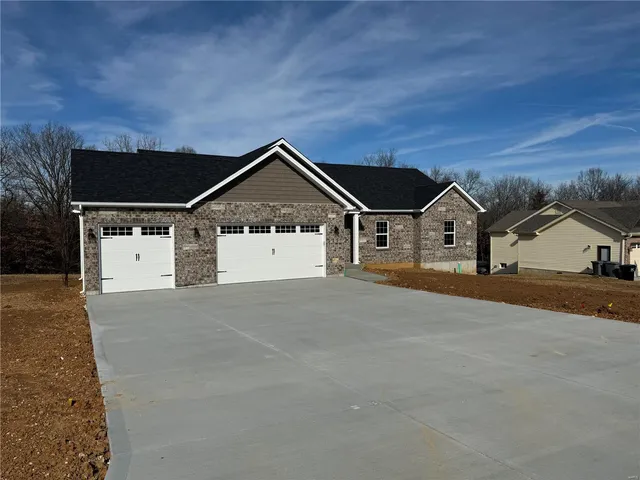 $555,000 | 3907 Patton Road, Moscow Mills, MO 63362