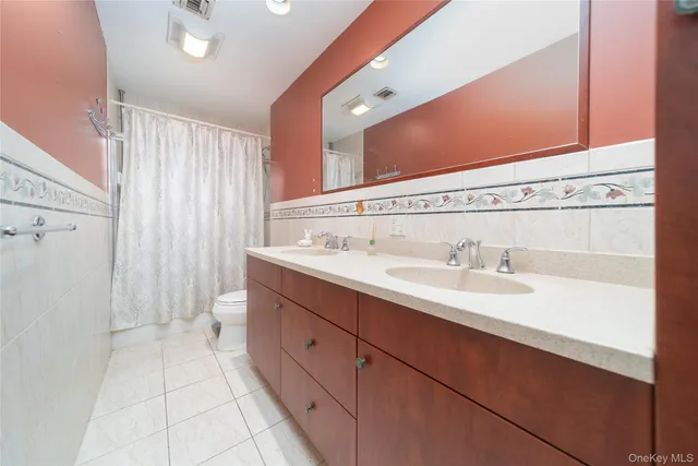 $839,000 | 2544 New York Avenue, Huntington, NY 11747