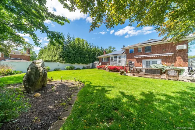 $839,000 | 2544 New York Avenue, Huntington, NY 11747