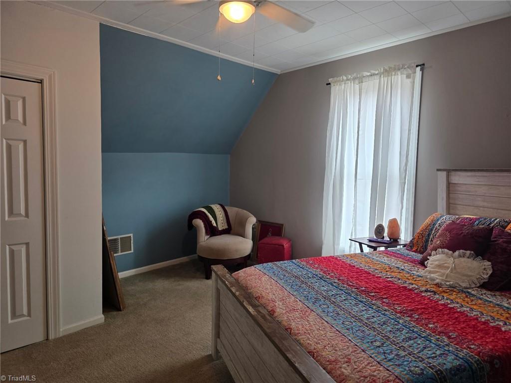 302 Spring Street Mount Airy, NC 27030 - Photo 14 of 17