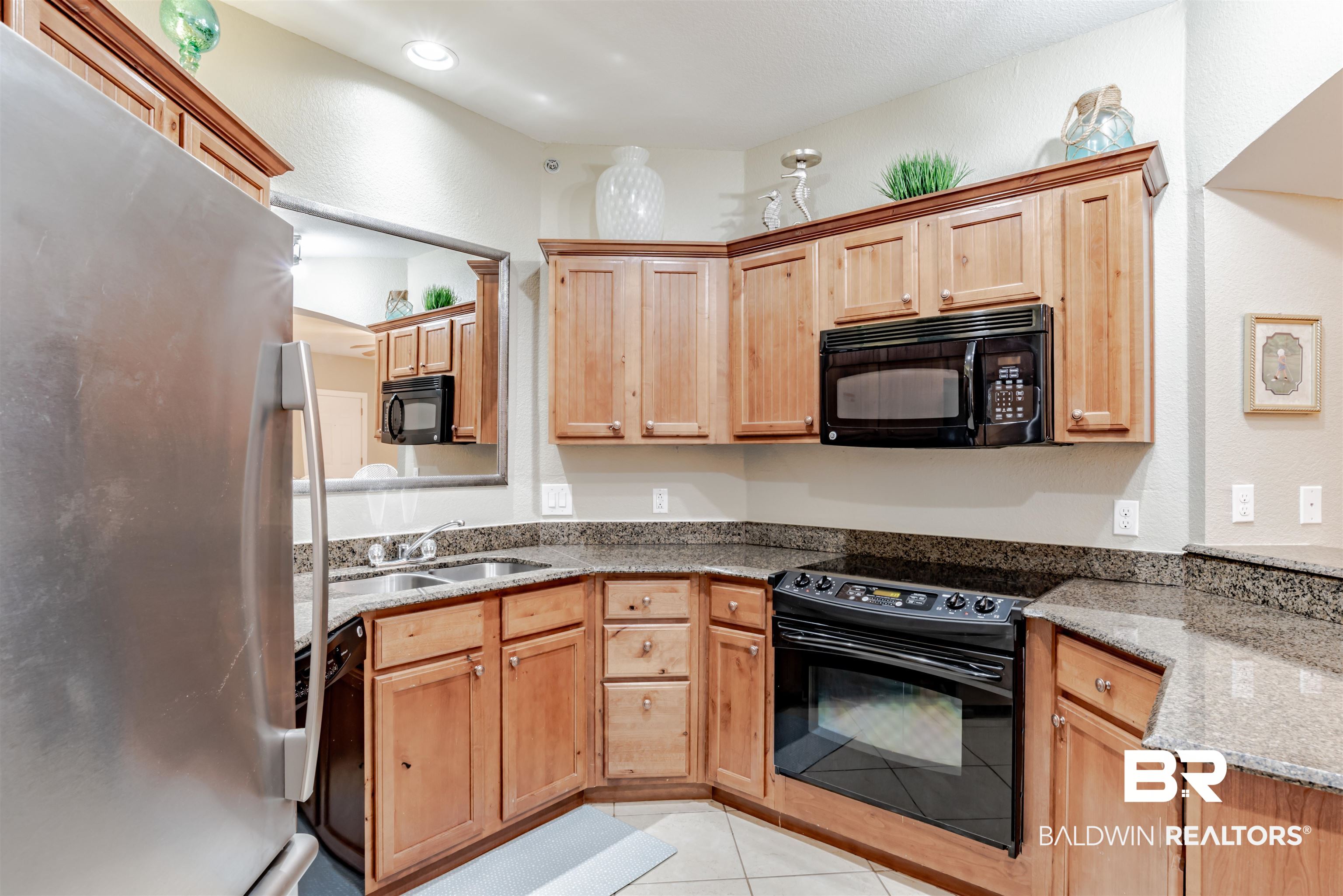 20050 Oak Road East, Unit 3803 Gulf Shores, AL 36542 - Photo 9 of 38