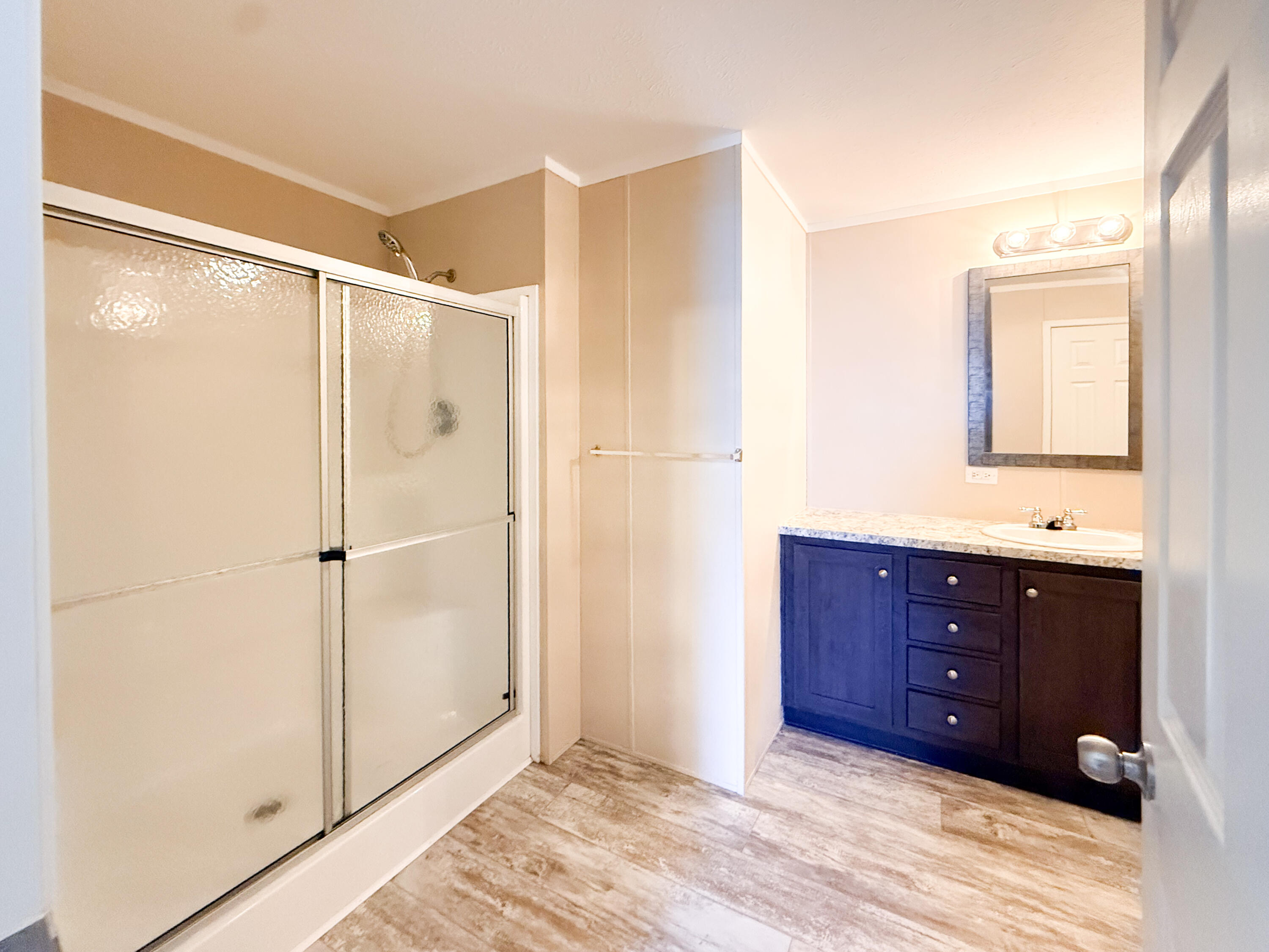 4883 Russet Avenue Muskegon, MI 49442 - Photo 16 of 27 IMG_8133