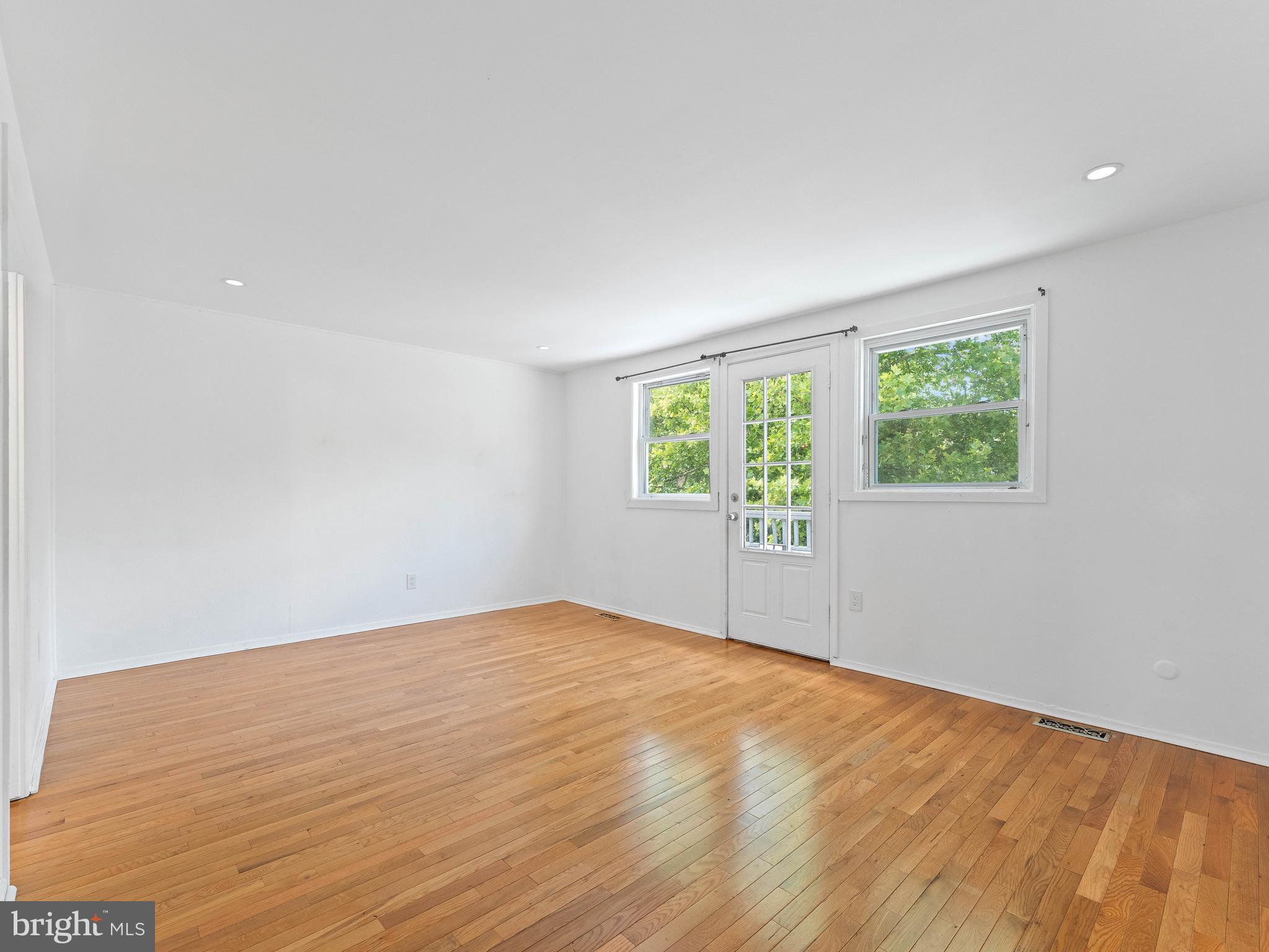 3 Rambler Court Willingboro, NJ 08046 - Photo 14 of 26 Gallery Image 14