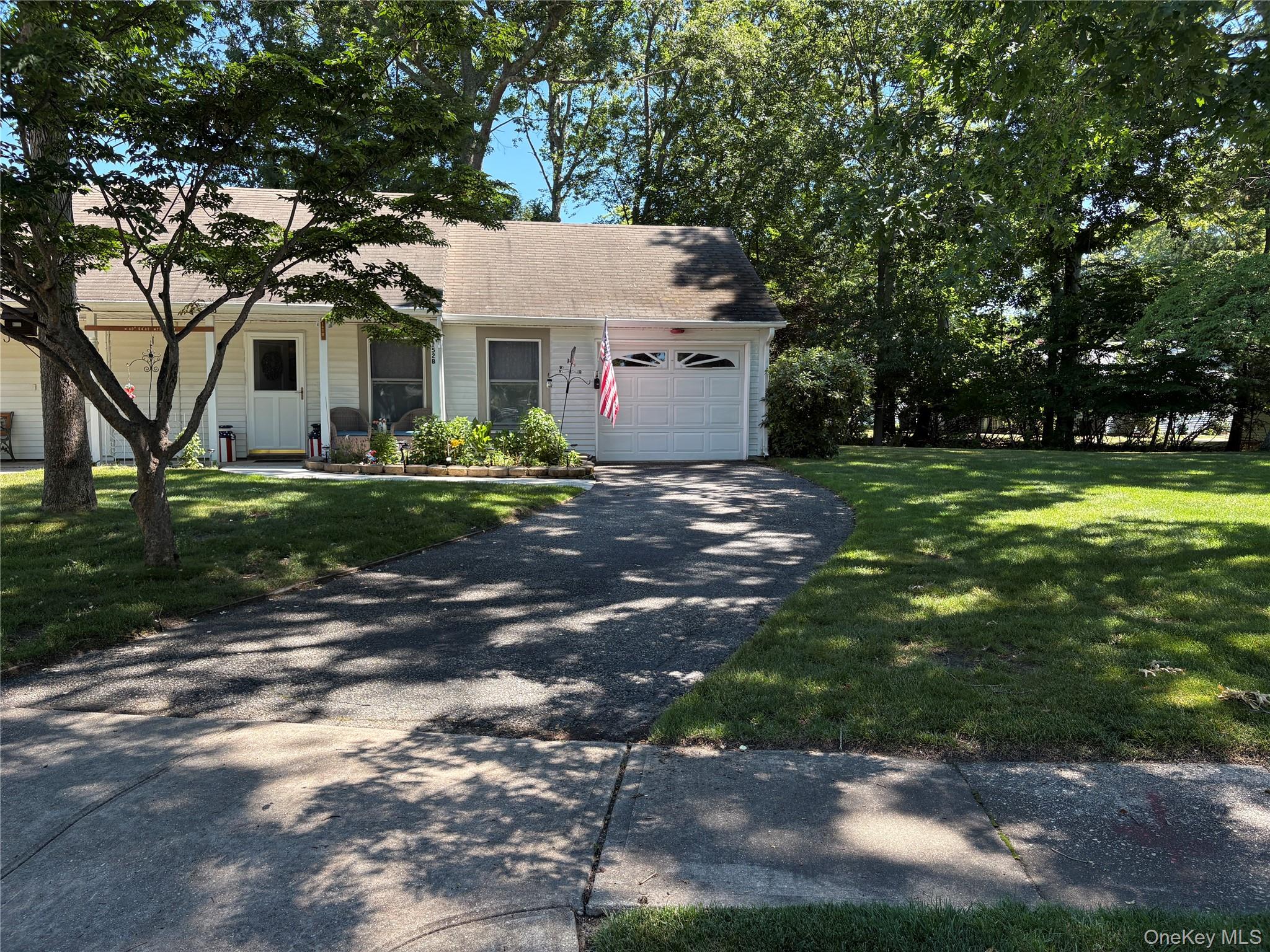 One bedroom duplex ranch with private location.