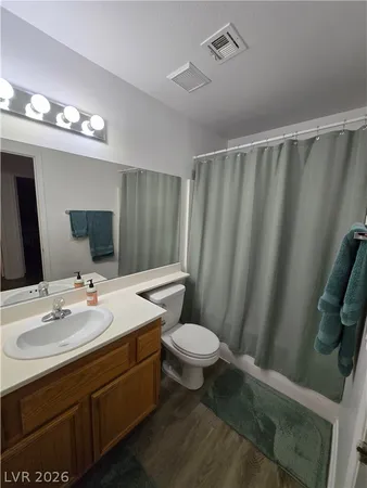 $2,250 | 6126 Leaning Rock Court, North Las Vegas, NV 89031