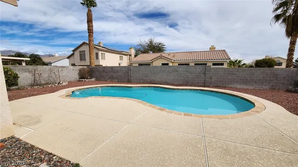 $2,250 | 6126 Leaning Rock Court, North Las Vegas, NV 89031