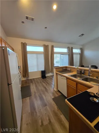 $2,250 | 6126 Leaning Rock Court, North Las Vegas, NV 89031