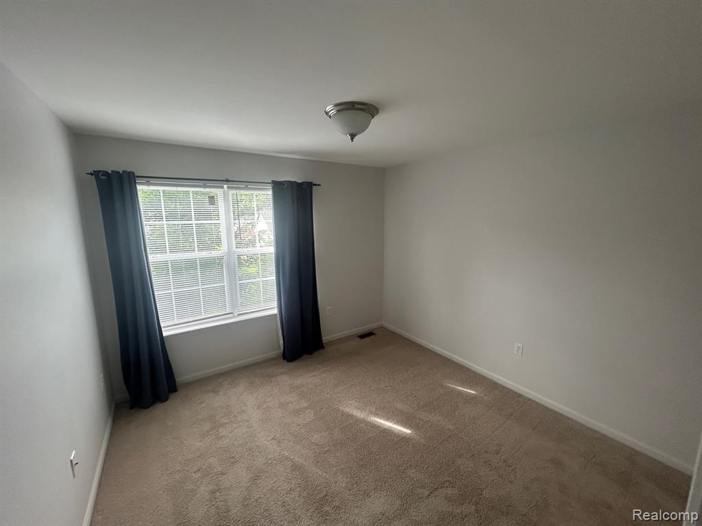 674 Cherry Orchard Road Canton, MI 48188 - Photo 24 of 38
