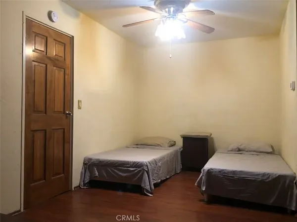 $2,300 | 652 Arbula Drive, Crestline, CA 92325
