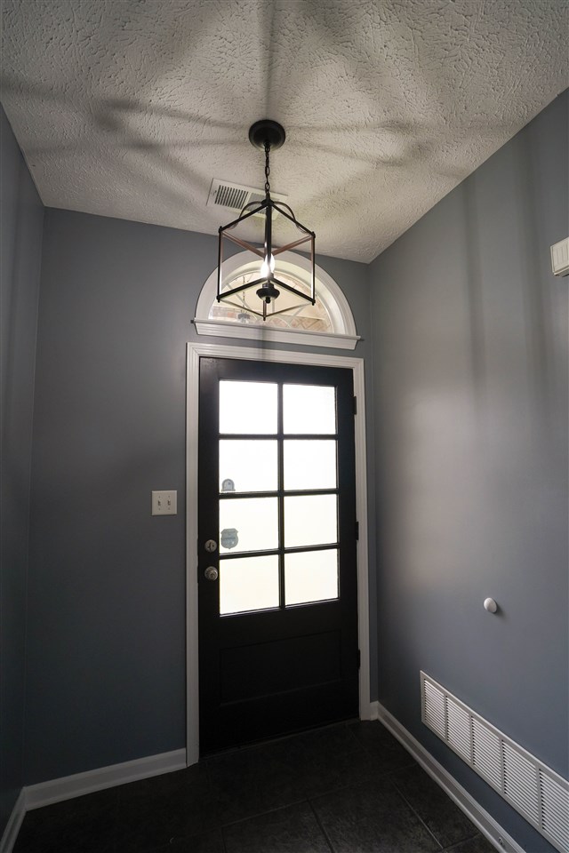 1074 Beaver Road Munford, TN 38058 - Photo 4 of 21 Gallery Image 4