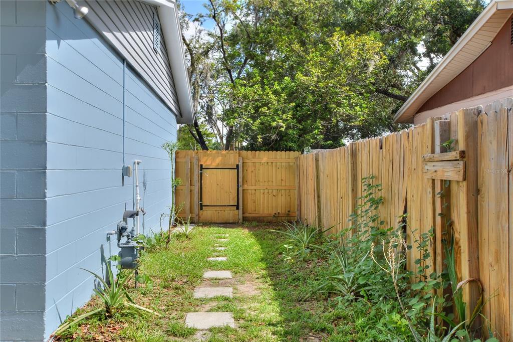205 Lentz Road Brandon, FL 33510 - Photo 38 of 46