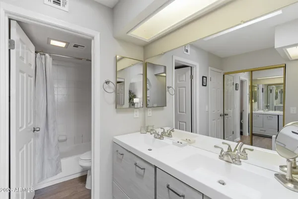 $385,000 | 2935 North 68th Street, Unit 214, Scottsdale, AZ 85251