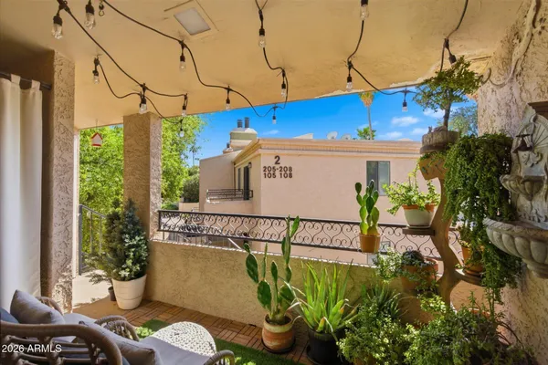 $385,000 | 2935 North 68th Street, Unit 214, Scottsdale, AZ 85251