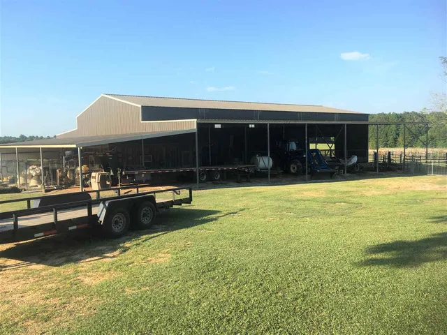 $699,000 | 20 Butler Lane, Collins, MS 39428