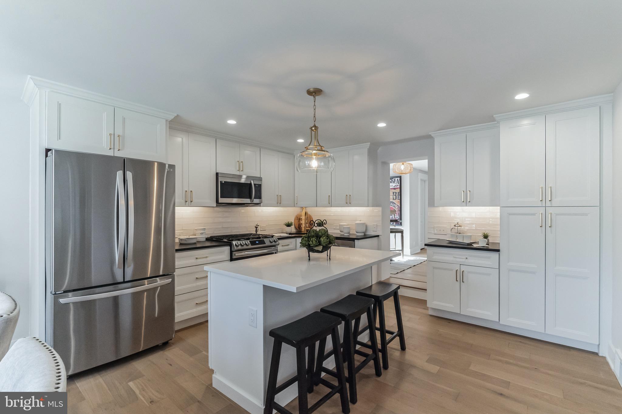 216 Gibbons Road Springfield, PA 19064 - Photo 15 of 39 Kitchen