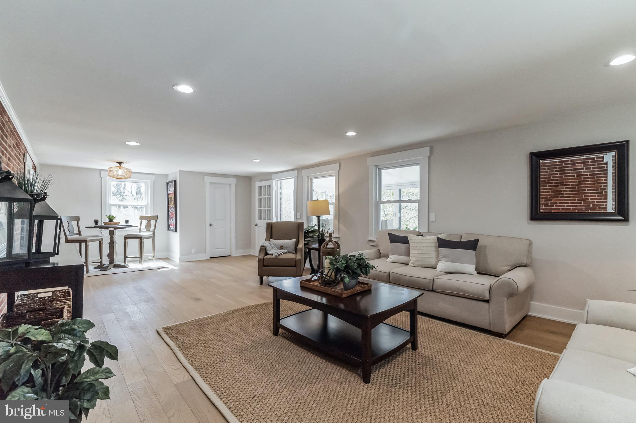 216 Gibbons Road Springfield, PA 19064 - Photo 17 of 39 Family Room