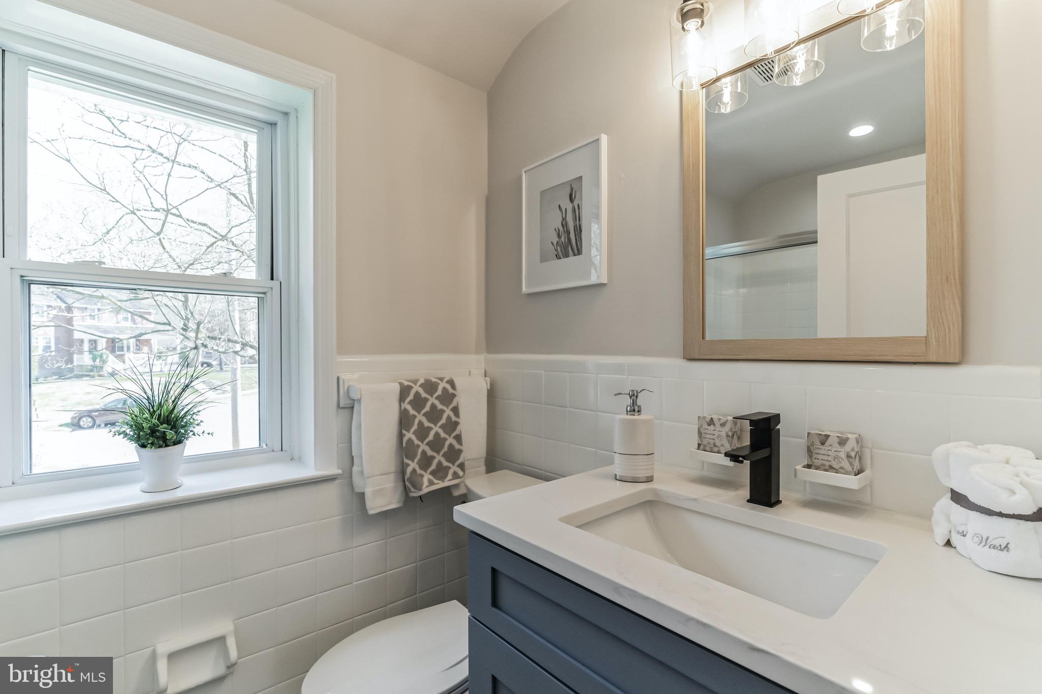 216 Gibbons Road Springfield, PA 19064 - Photo 25 of 39 Full Bath