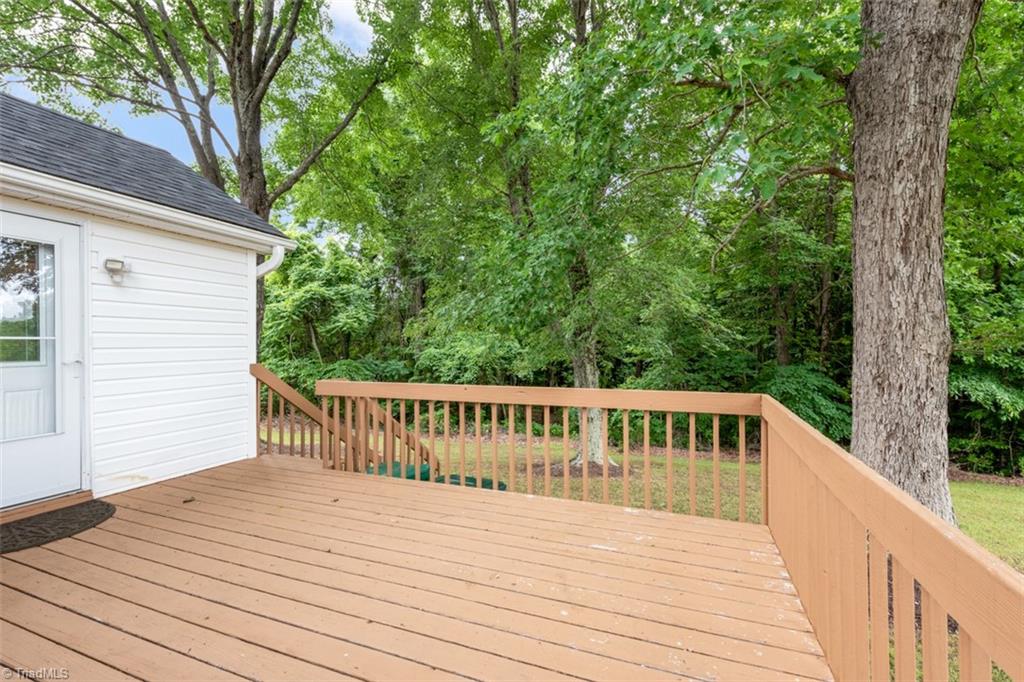 376 Knowles Road Reidsville, NC 27320 - Photo 13 of 25 Gallery Image 13