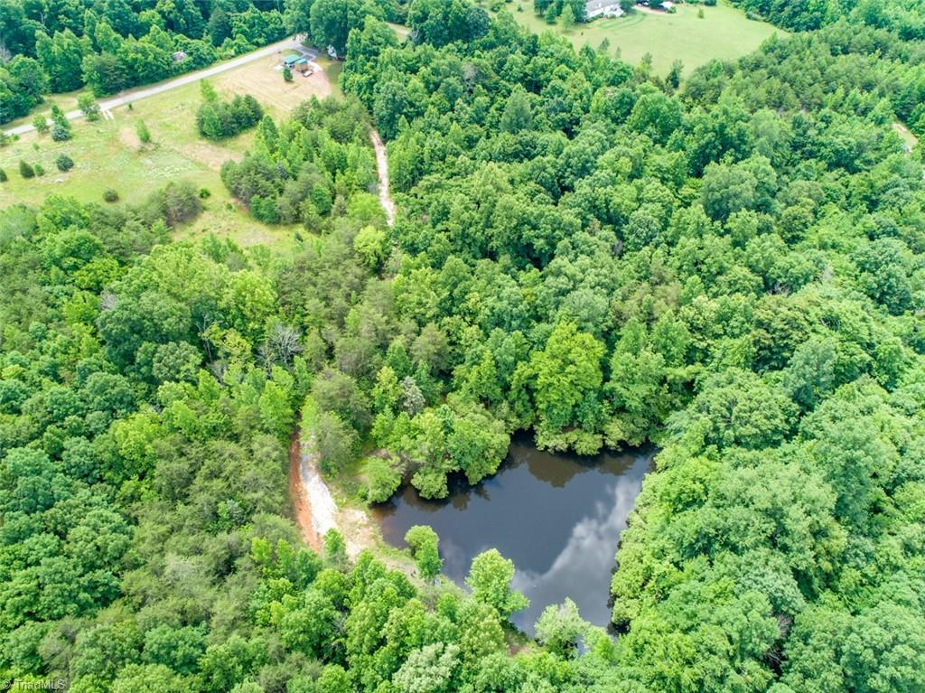 376 Knowles Road Reidsville, NC 27320 - Photo 23 of 25 Gallery Image 23