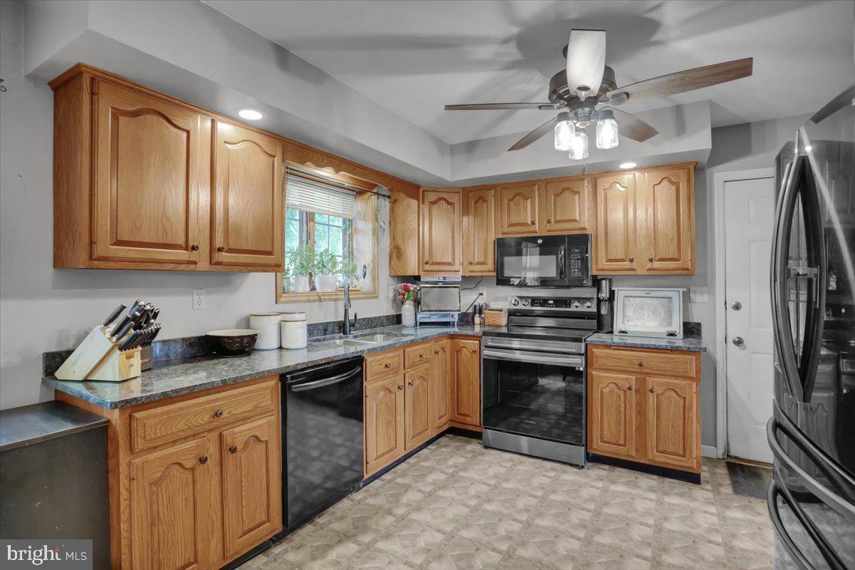 281 Sharadin Road Kutztown, PA 19530 - Photo 9 of 37 Gallery Image 9