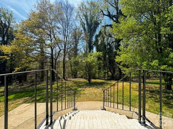 $380,000 | 1423 Chelveston Drive, Charlotte, NC 28208