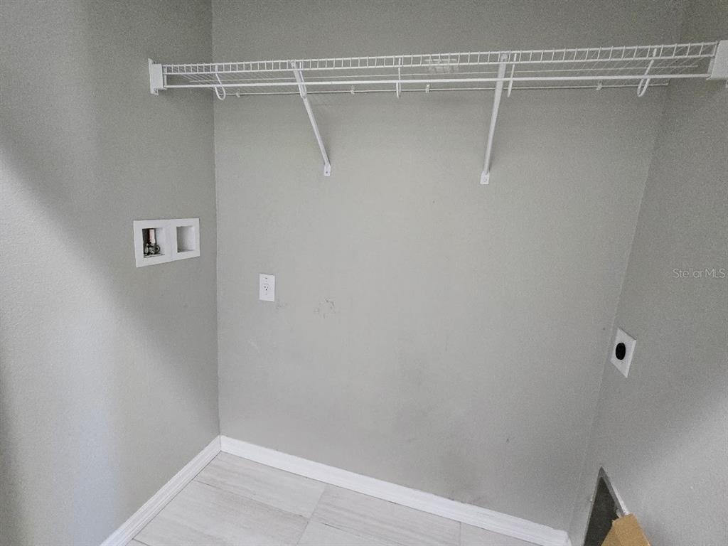 807 Callista Cay Loop Tarpon Springs, FL 34689 - Photo 24 of 32 a view of a small space