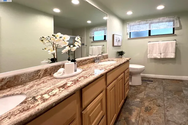 $1,849,000 | 211 Arthur Court, Danville, CA 94526