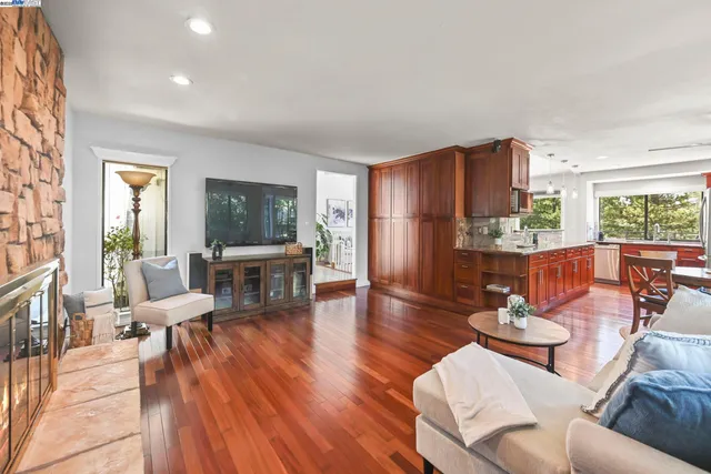 $1,849,000 | 211 Arthur Court, Danville, CA 94526