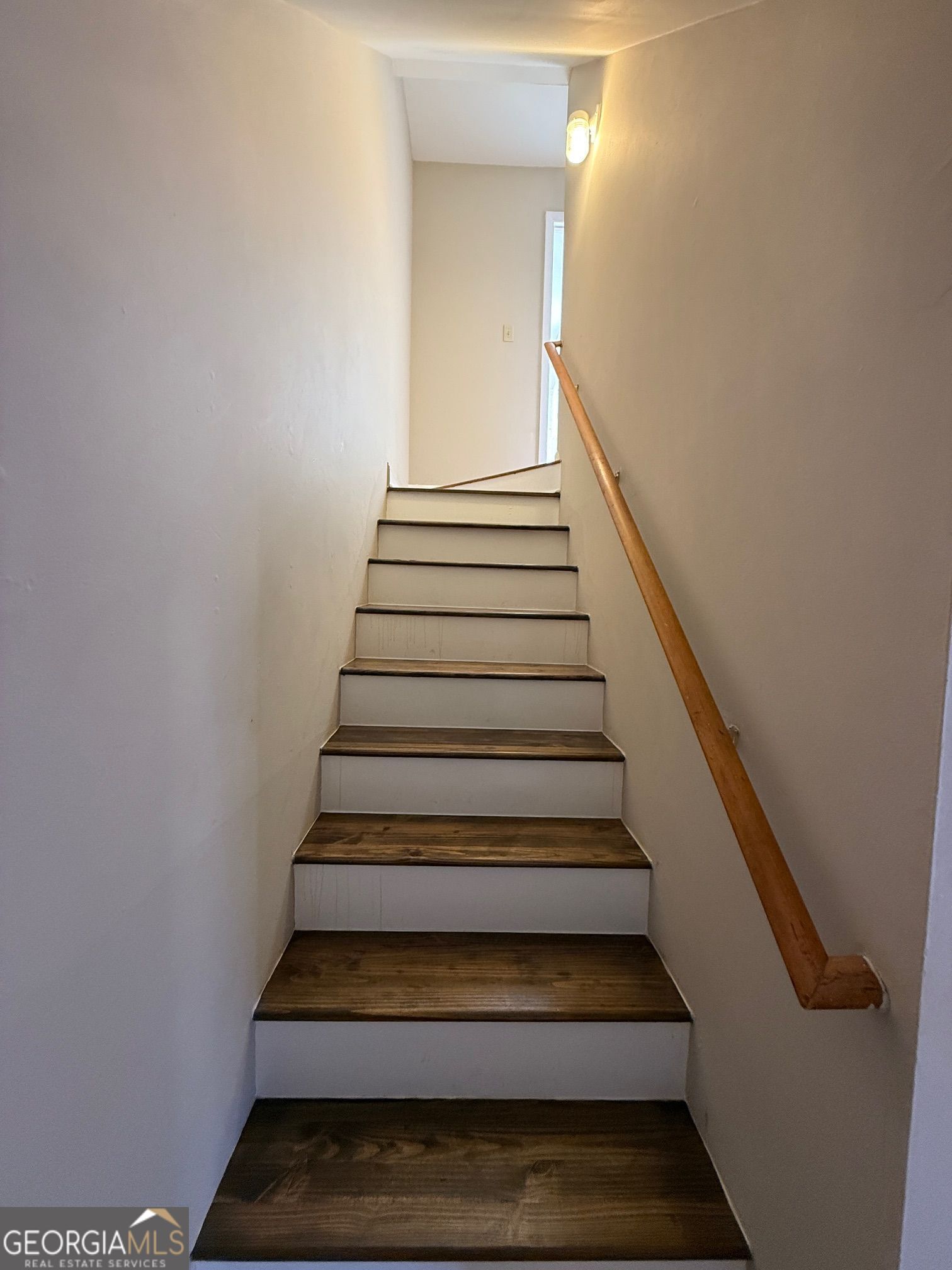 100 Citation Court Athens, GA 30605 - Photo 5 of 13 a view of entryway