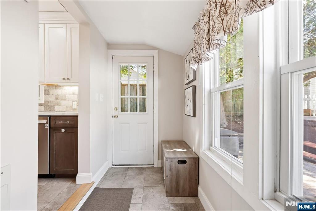 29 Sunset Avenue Butler, NJ 07405 - Photo 15 of 38