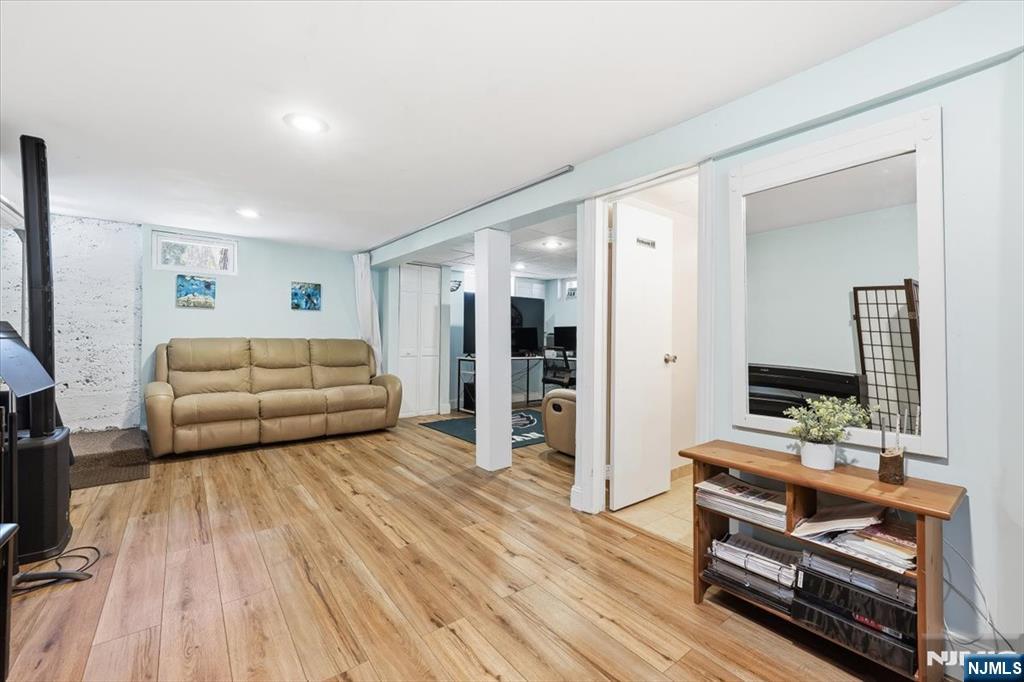 29 Sunset Avenue Butler, NJ 07405 - Photo 20 of 38