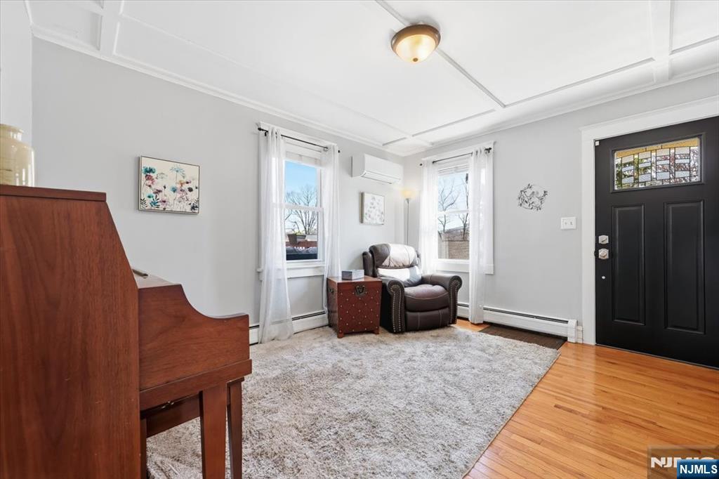 29 Sunset Avenue Butler, NJ 07405 - Photo 4 of 38