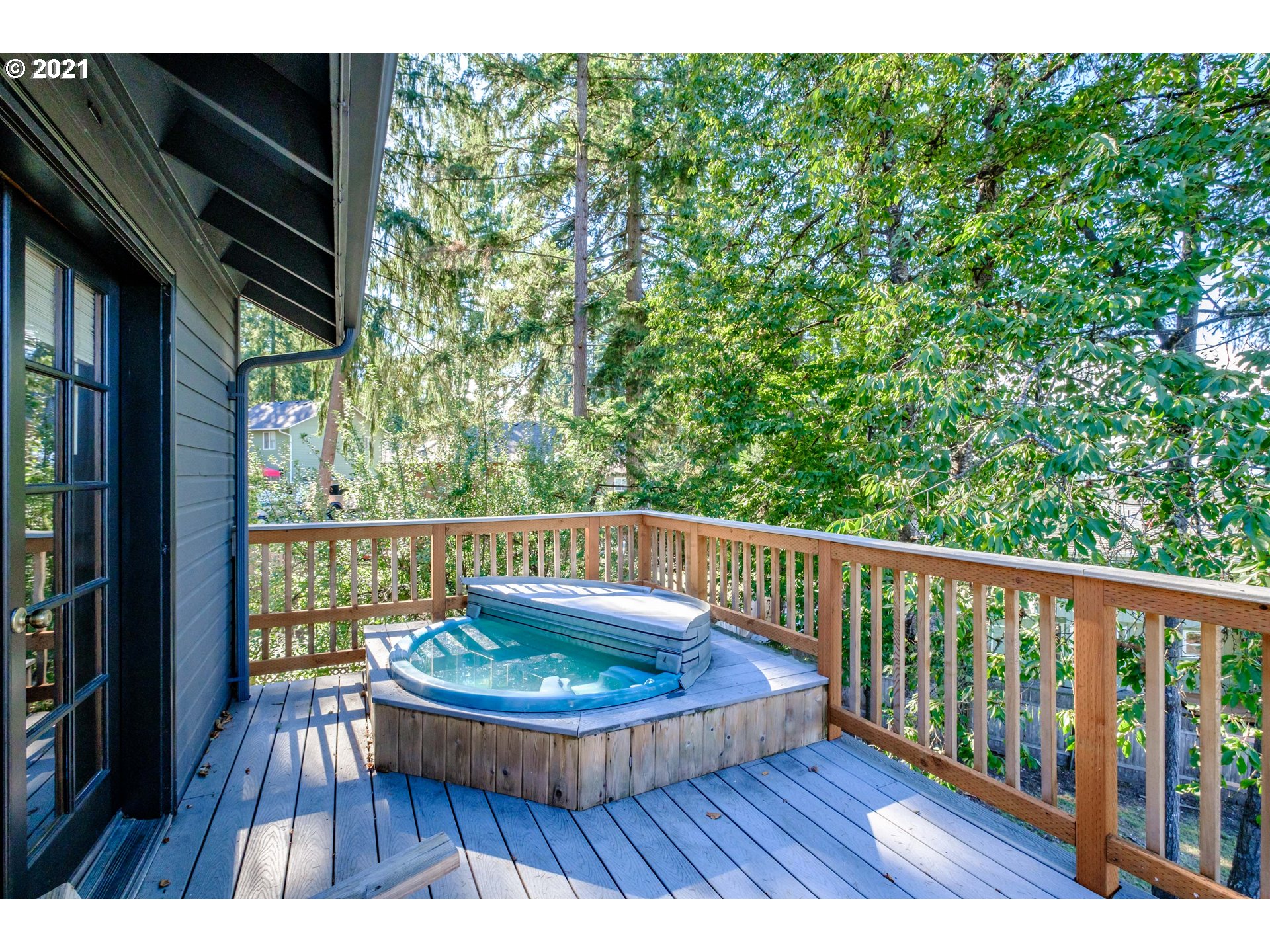 7249 Daisy Street Springfield, OR 97478 - Photo 14 of 32 a view of balcony with wooden floor