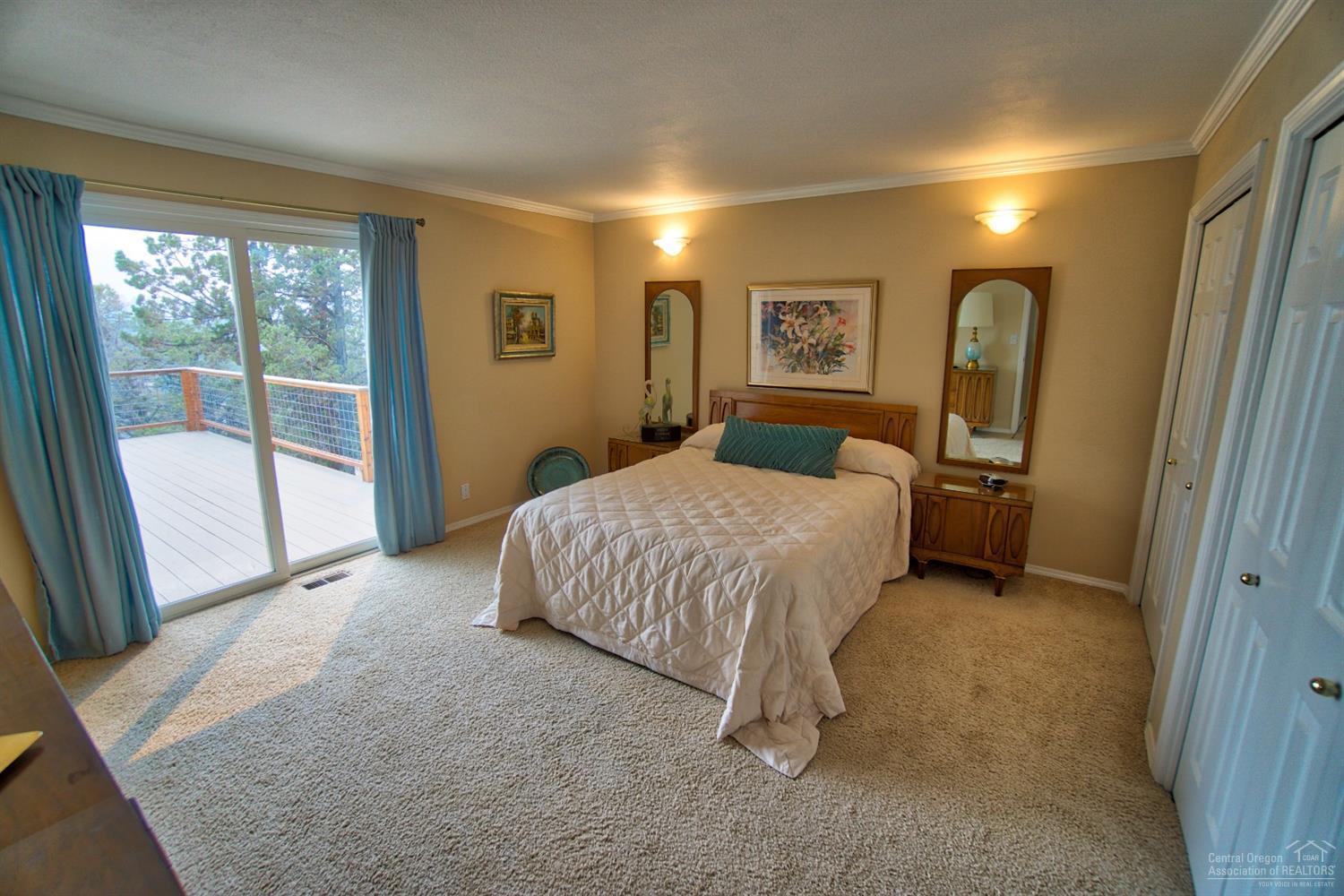 19655 Ridgewood Drive Bend, OR 97703 - Photo 13 of 21 Additional Photo