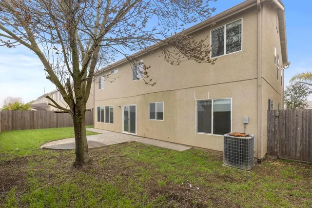 $474,900 | 1566 Maryclair Drive, Olivehurst, CA 95961