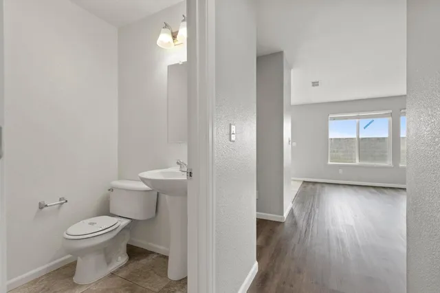 $474,900 | 1566 Maryclair Drive, Olivehurst, CA 95961