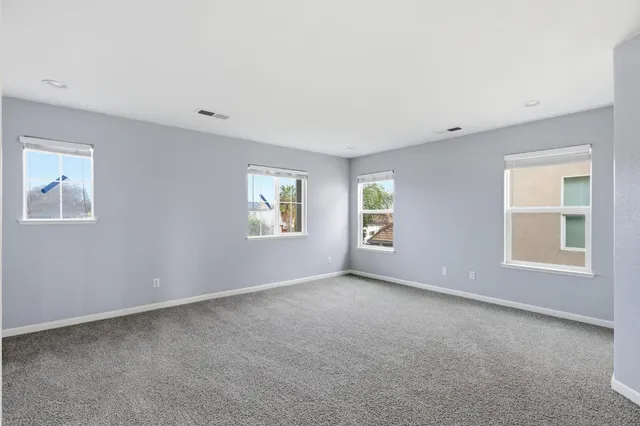 $474,900 | 1566 Maryclair Drive, Olivehurst, CA 95961