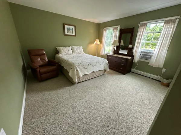 $1,750,000 | 15 Cooley Lane, Ogunquit, ME 03907