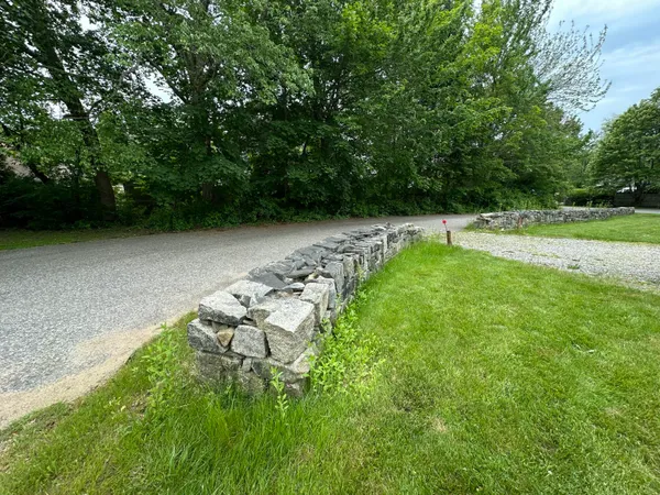 $1,750,000 | 15 Cooley Lane, Ogunquit, ME 03907