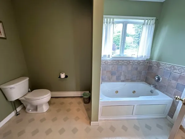 $1,750,000 | 15 Cooley Lane, Ogunquit, ME 03907