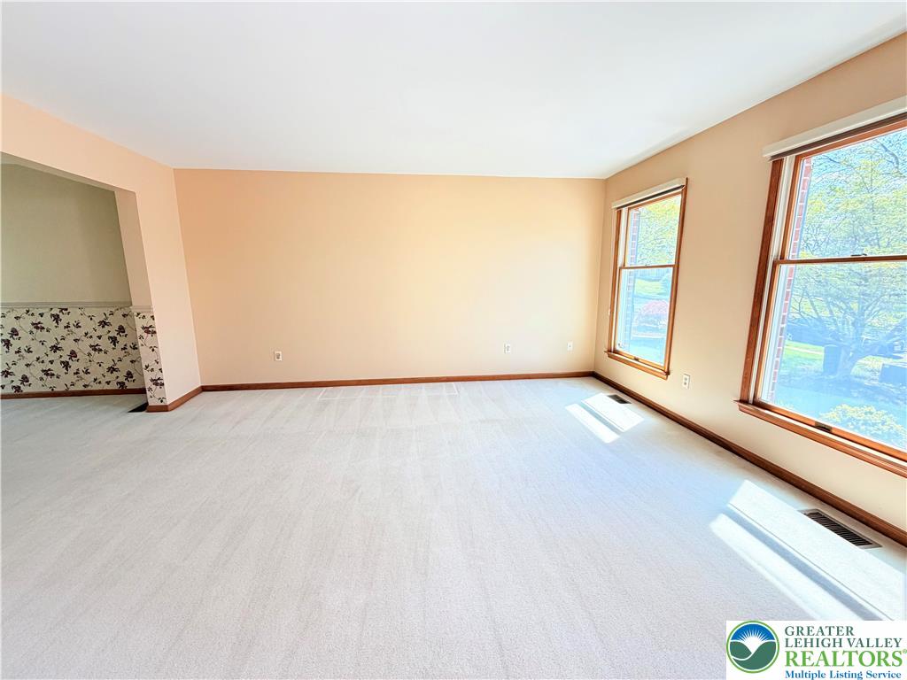 4165 Alder Road Bethlehem, PA 18020 - Photo 6 of 42 a view of an empty room with a window