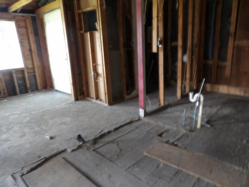 2550 North 7 Mile Road Pinconning, MI 48650 - Photo 6 of 10